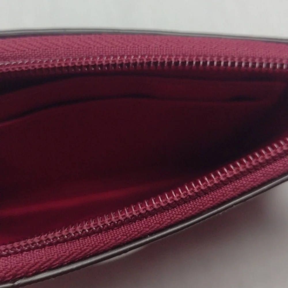 Coach wristlet - Picture 4 of 4